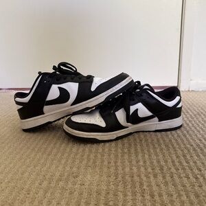 Nike Dunk Low "Panda"